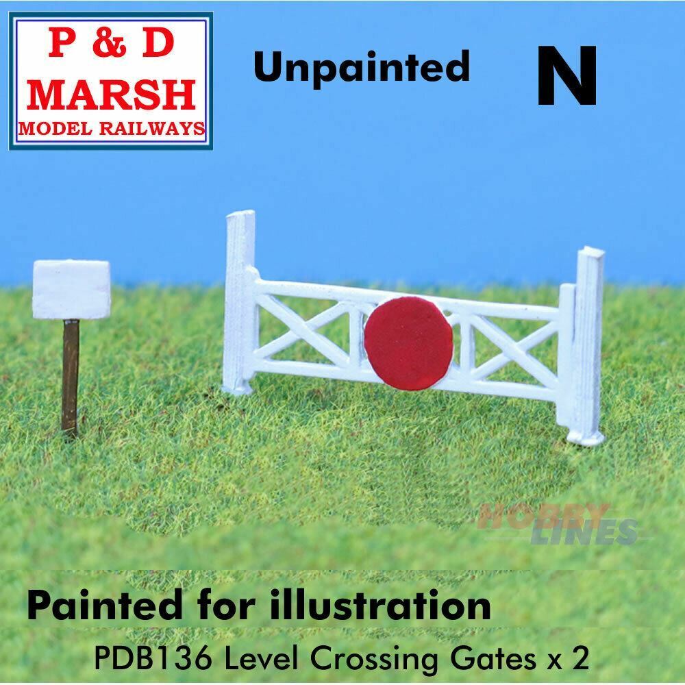 Level Crossing Gates x 2 - Unpainted | P&D Marsh | B136