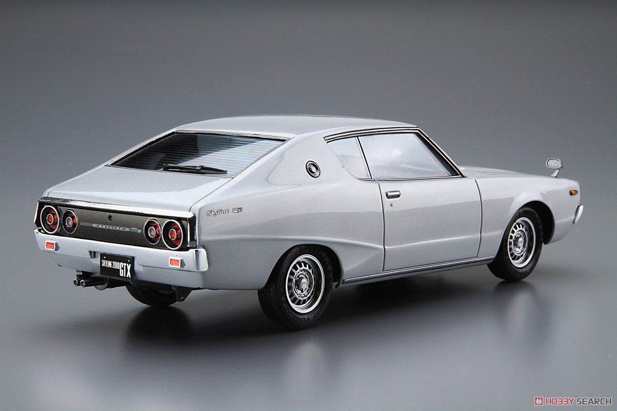 Nissan GC111 Skyline HT 2000GTX-E '76 1976 1:24 scale model kit Aoshima 05351