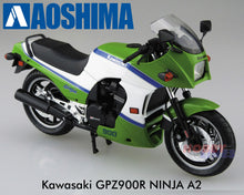 Load image into Gallery viewer, Kawasaki GPZ900R NINJA A2 Export Version 1985 motorcycle 1:12 kit Aoshima 05397

