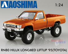 Load image into Gallery viewer, TOYOTA HILUX RN80 LONGBED LIFTUP &#39;95 1:24 scale model kit Aoshima 05802
