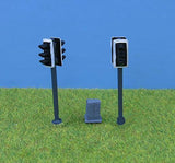 Modern Traffic Lights - Double Head | P&D Marsh | Z46