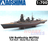 I.J.N. BATTLESHIP MUTSU 1942 1:700 FULL HULLModel kit Aoshima 05980