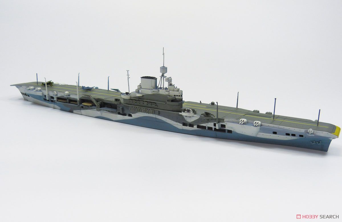 HMS ILLUSTRIOUS Aircraft Carrier Waterline 1:700 scale model kit AOSHIMA 05104