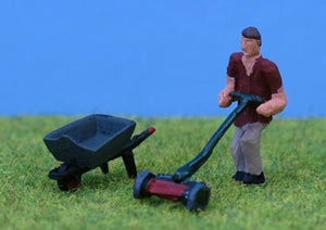 GARDENING SET Painted figure ready to place P&D Marsh OO gauge Z31