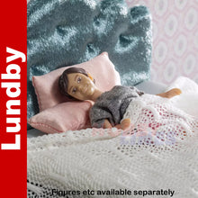 Load image into Gallery viewer, BEDROOM SET Doll&#39;s House luxurious 1:18th scale LUNDBY Sweden

